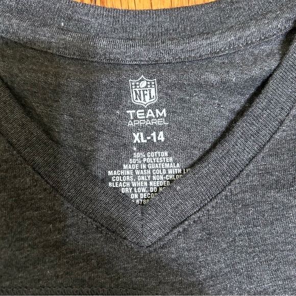 NWT raiders short sleeve shirt- kids girls xl 14 - Picture 2 of 4